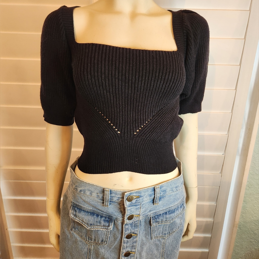 Mink Pink: Valerie Puff Sleevw Knit Top